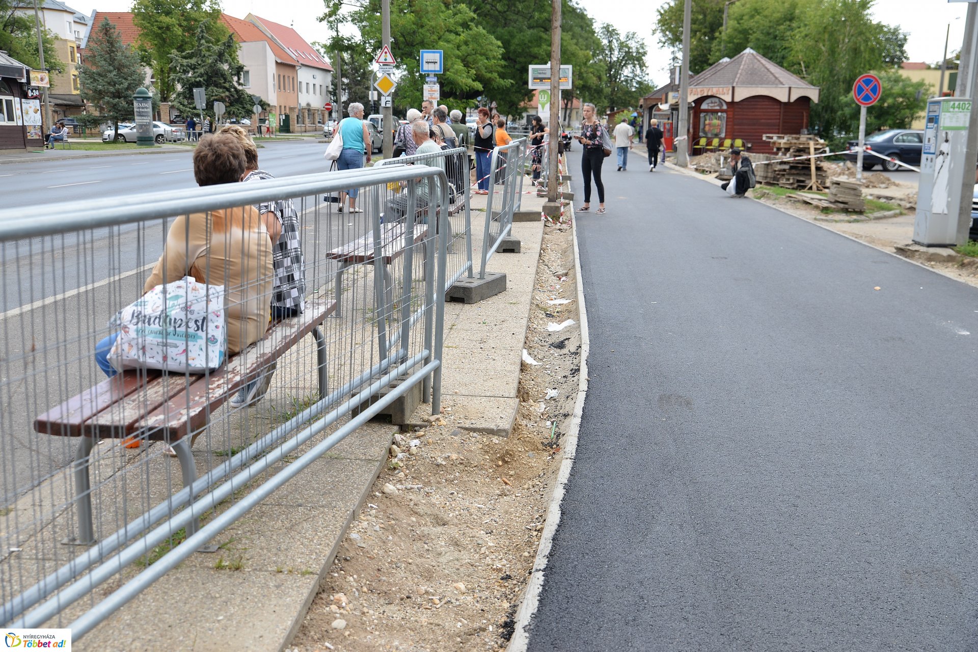 Kerékpárút építés 