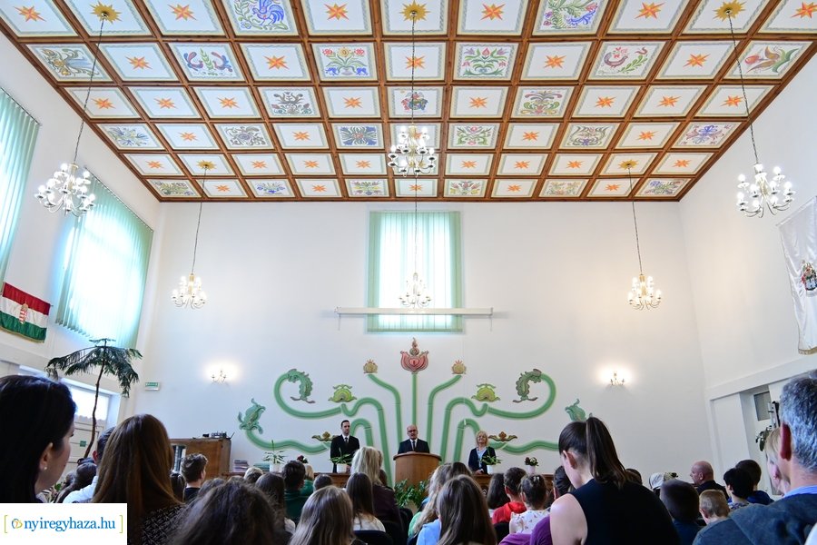 Keresztyén jelképek rajzpályázat 2024