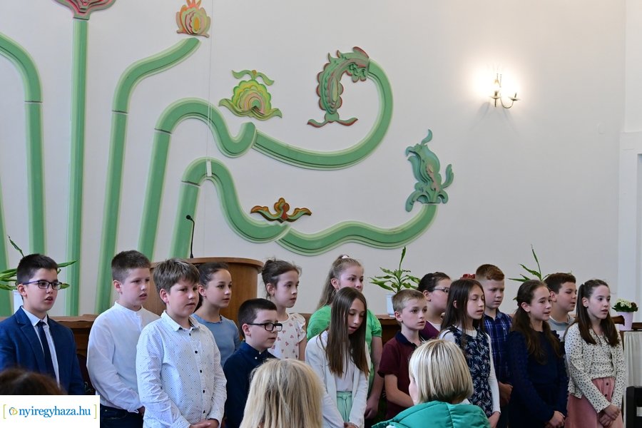 Keresztyén jelképek rajzpályázat 2024