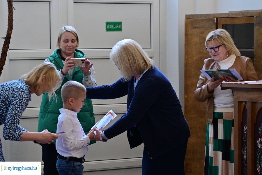 Keresztyén jelképek rajzpályázat 2024