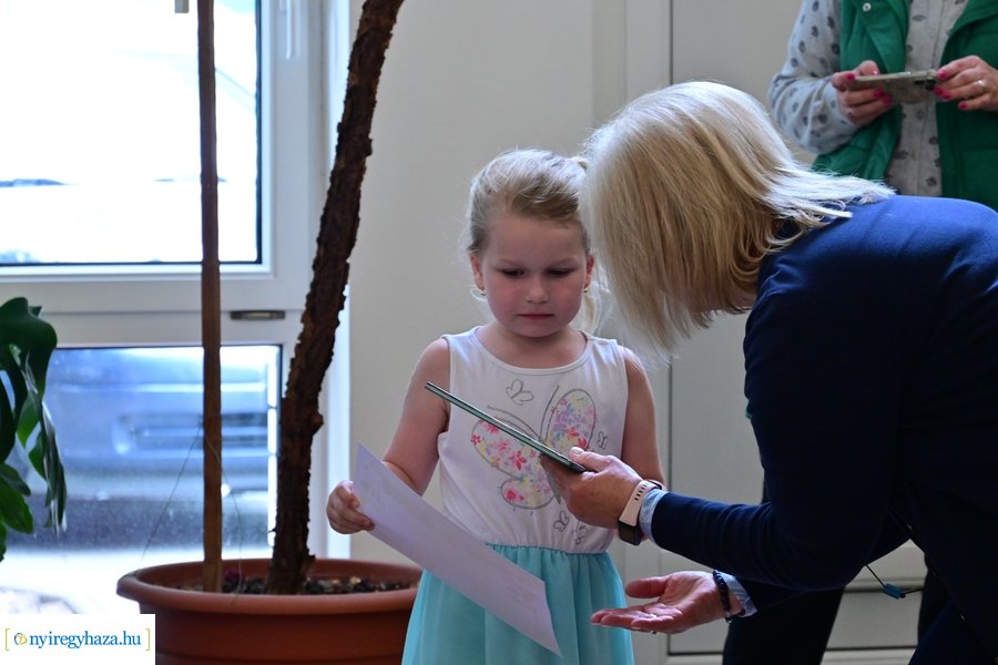 Keresztyén jelképek rajzpályázat 2024