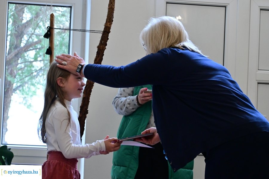 Keresztyén jelképek rajzpályázat 2024