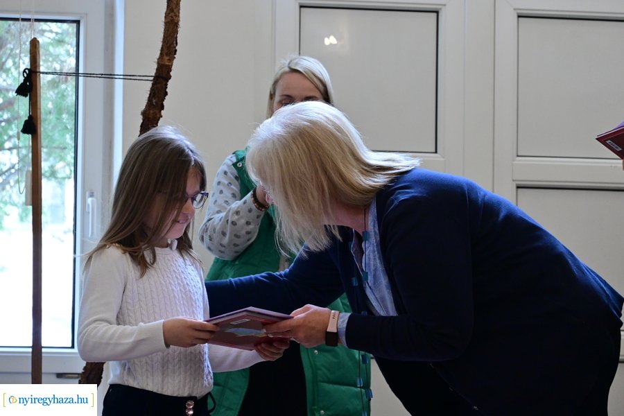 Keresztyén jelképek rajzpályázat 2024