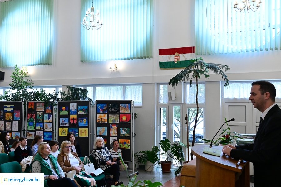 Keresztyén jelképek rajzpályázat 2024