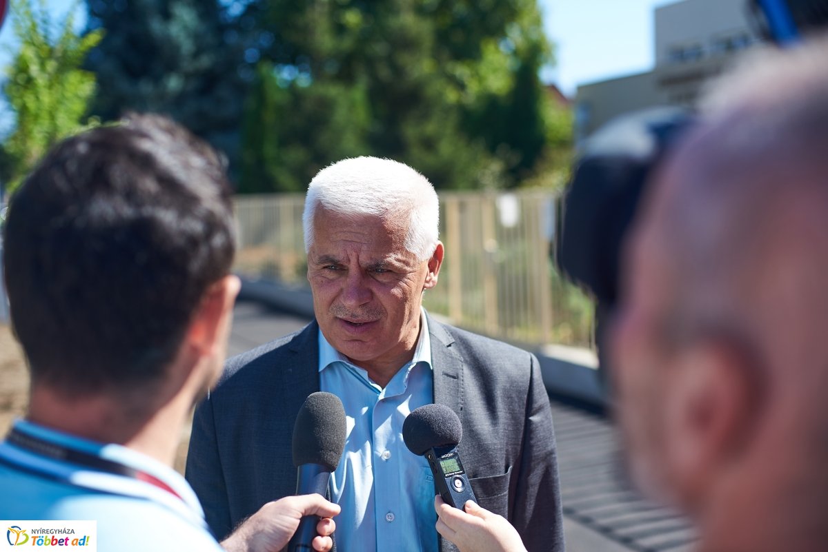 Kertvárosi utak fejlesztése