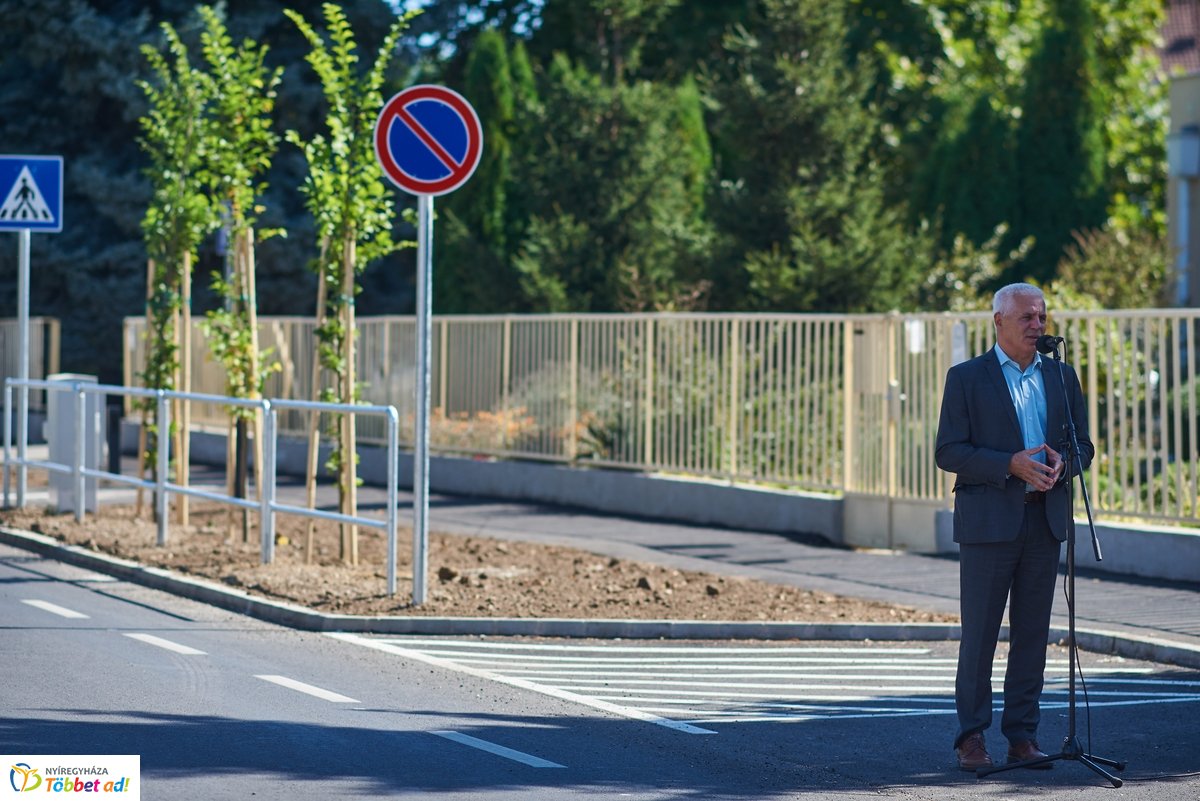 Kertvárosi utak fejlesztése