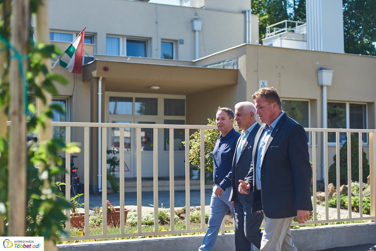 Kertvárosi utak fejlesztése