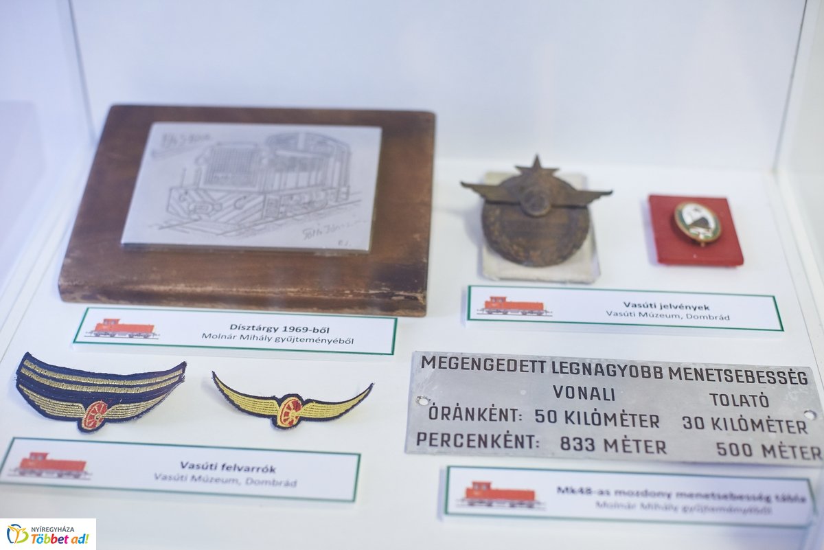 Keskeny nyomtáv, széles mosoly - emlékkiállítás a Kállay Gyűjteményben