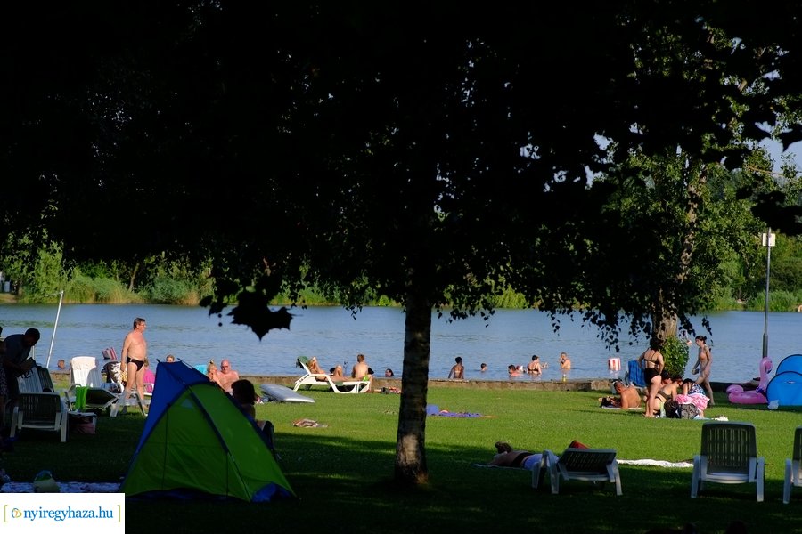 Késő délután a Tófürdőn 20230719