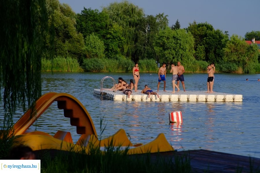 Késő délután a Tófürdőn 20230719