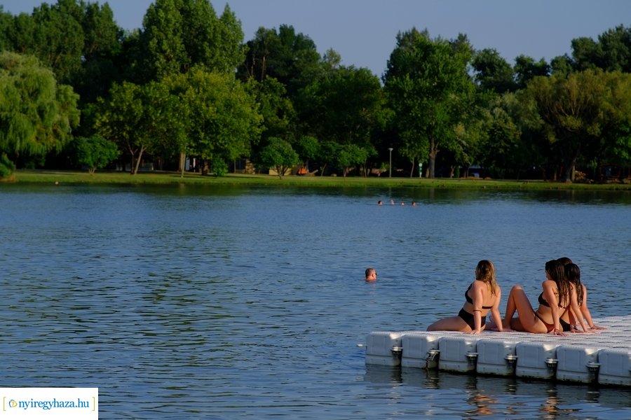 Késő délután a Tófürdőn 20230719