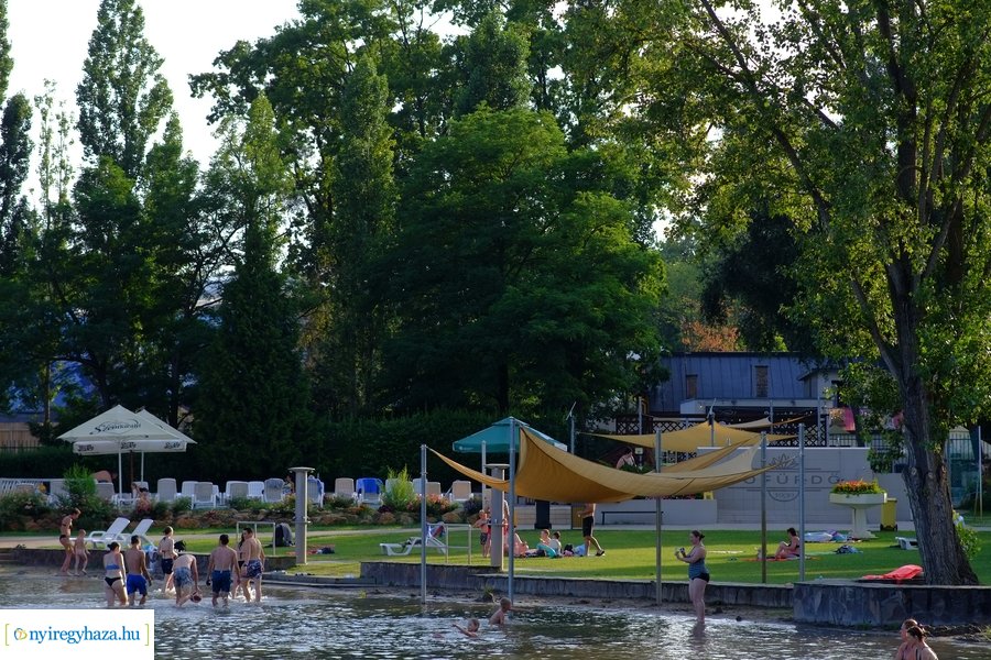 Késő délután a Tófürdőn 20230719