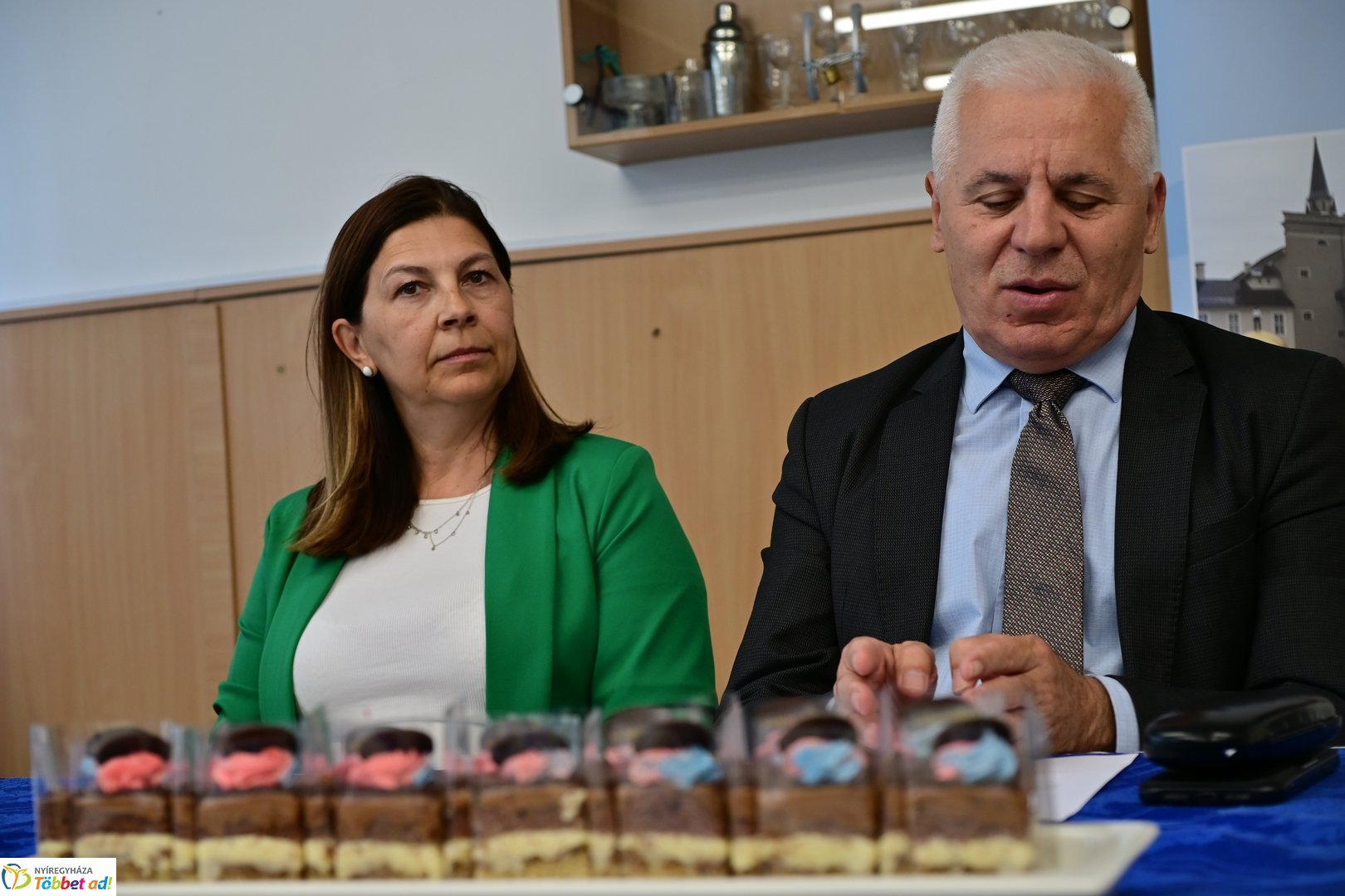 Készül a város tortája a Sipkayban 2025 májusában