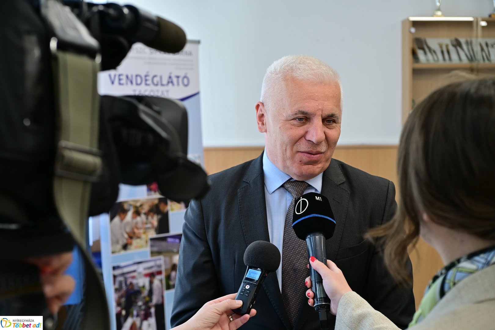 Készül a város tortája a Sipkayban 2025 májusában