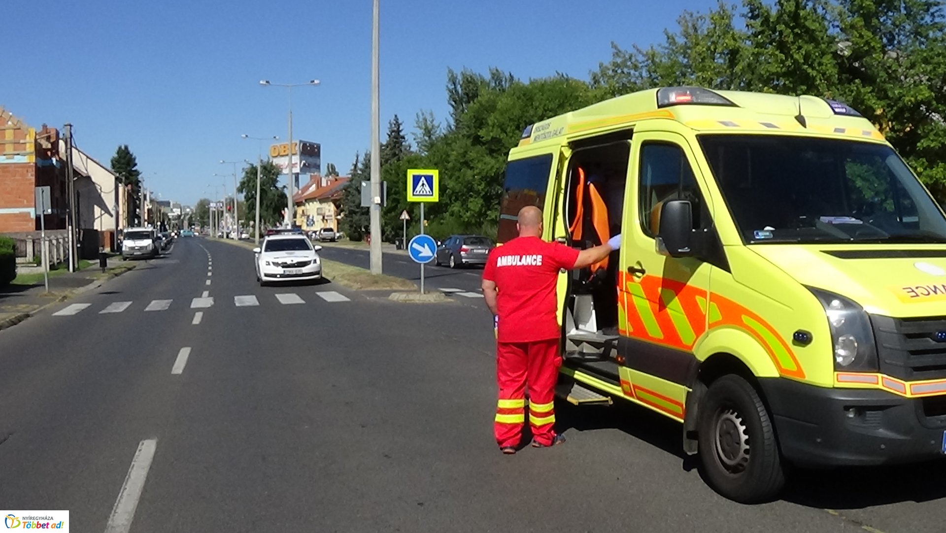 Két autó ütközött a Szegfű utcán szerda délelőtt