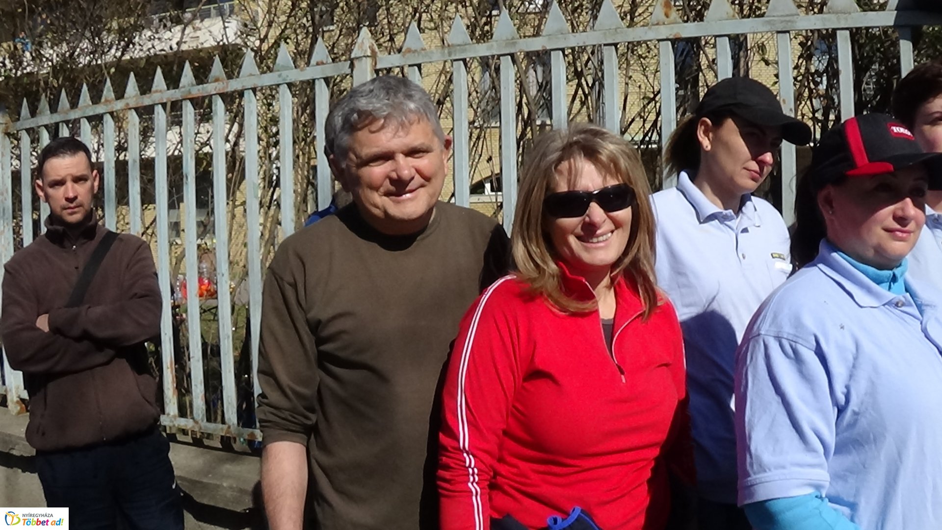 Kétszáz méteren újult meg a Jósa András Oktatókórház kerítése