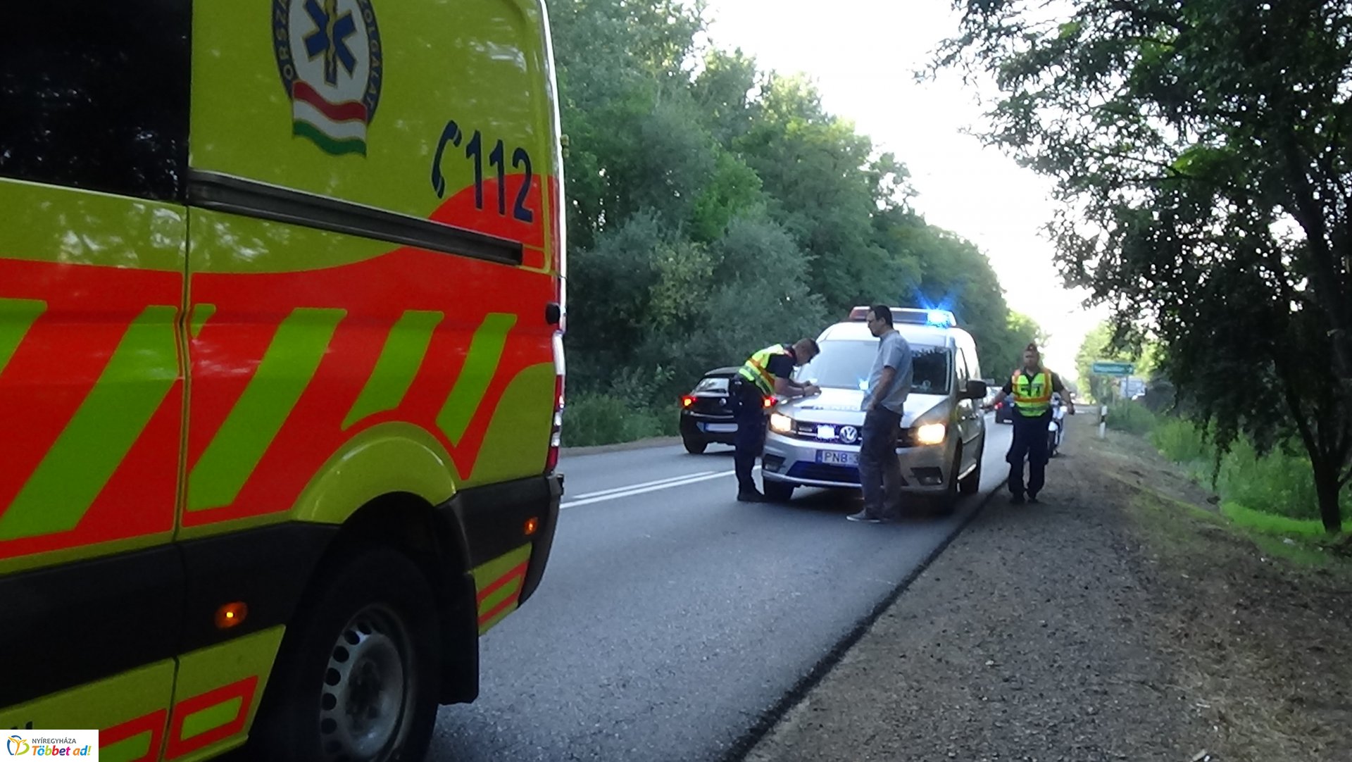 Ketten megsérültek a Nagyszállásnál történt balesetben