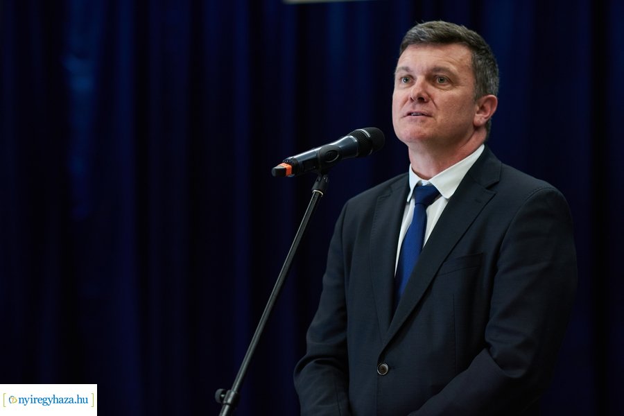 Ki mit tud az egyetemen 20230420