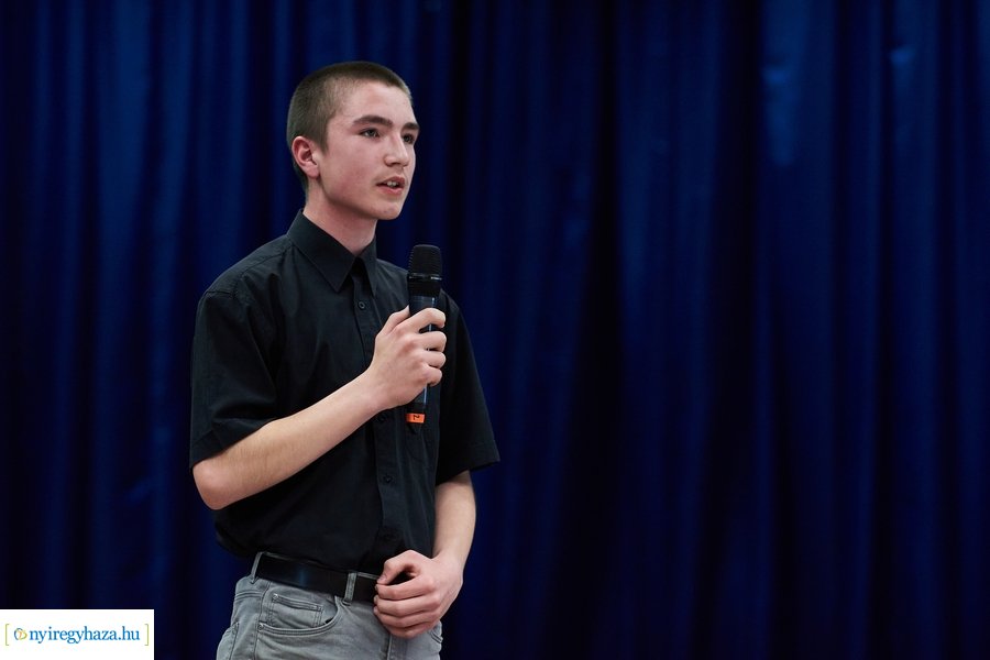 Ki mit tud az egyetemen 20230420