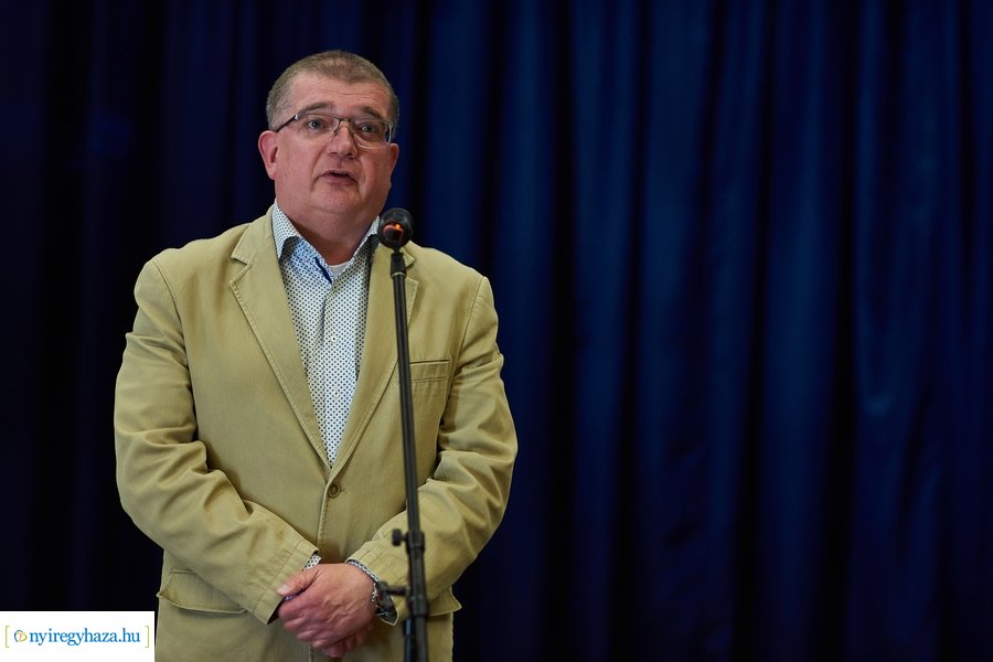 Ki mit tud az egyetemen 20230420