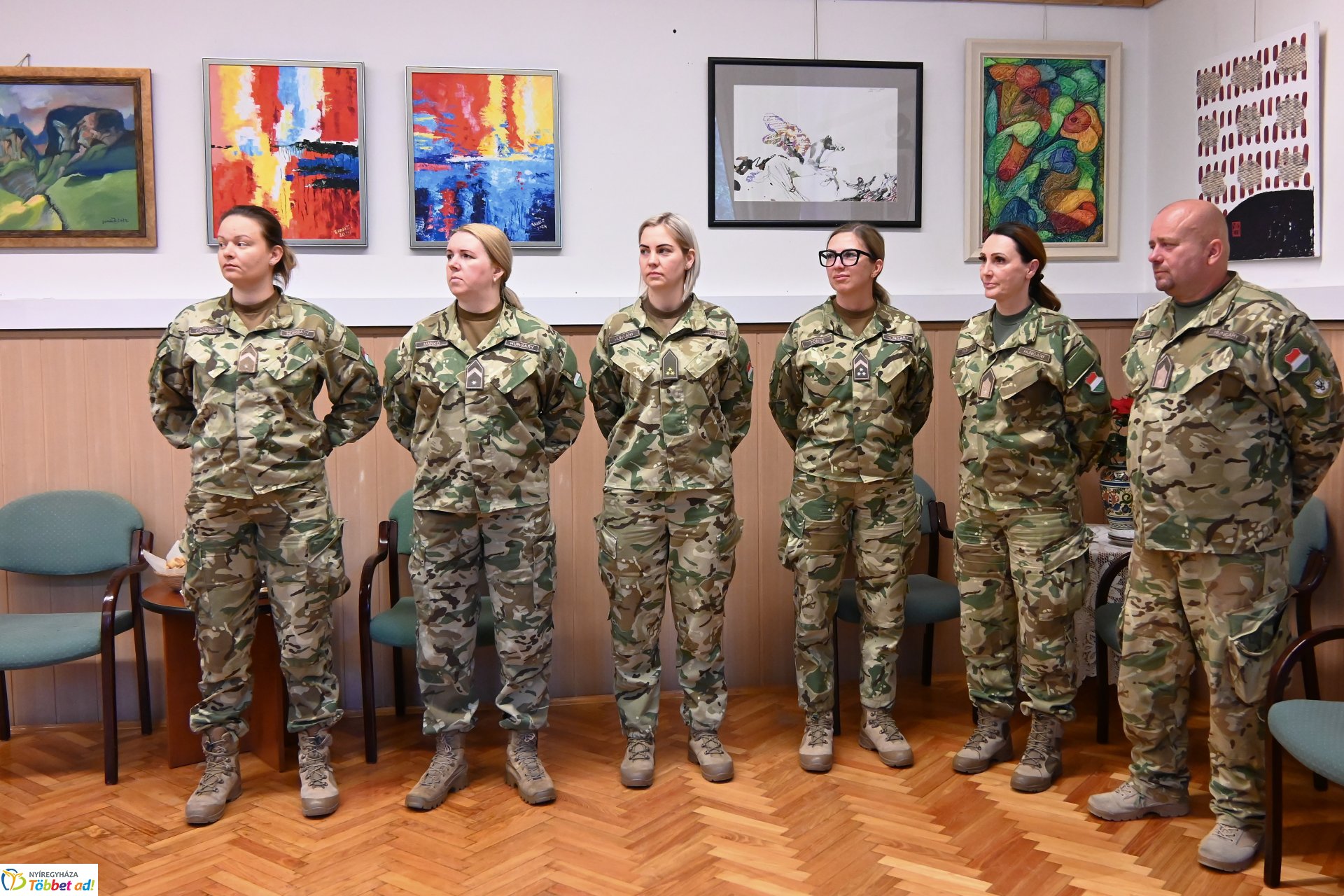 Kiállításmegnyitó a Damjanich laktanyában