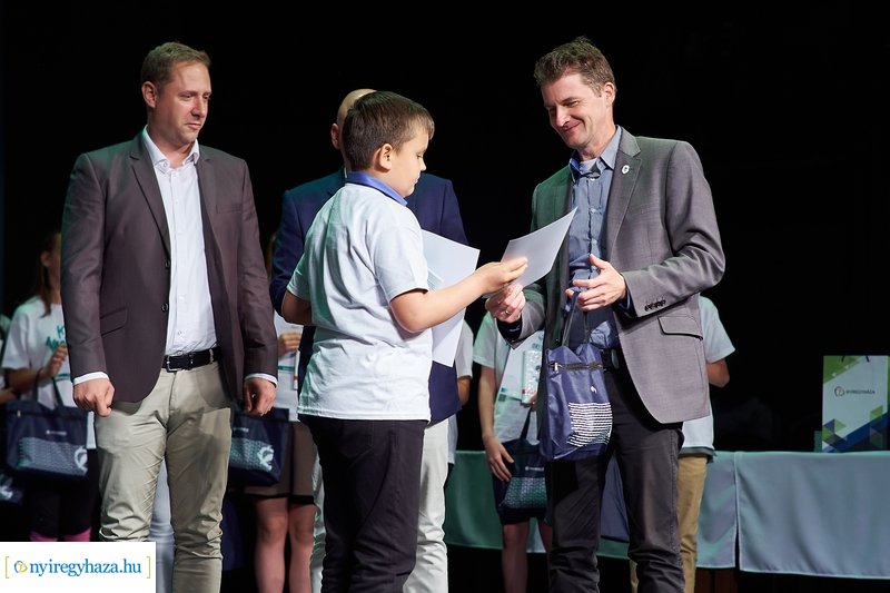 Kicsi nagykövet díjátadó 20210613