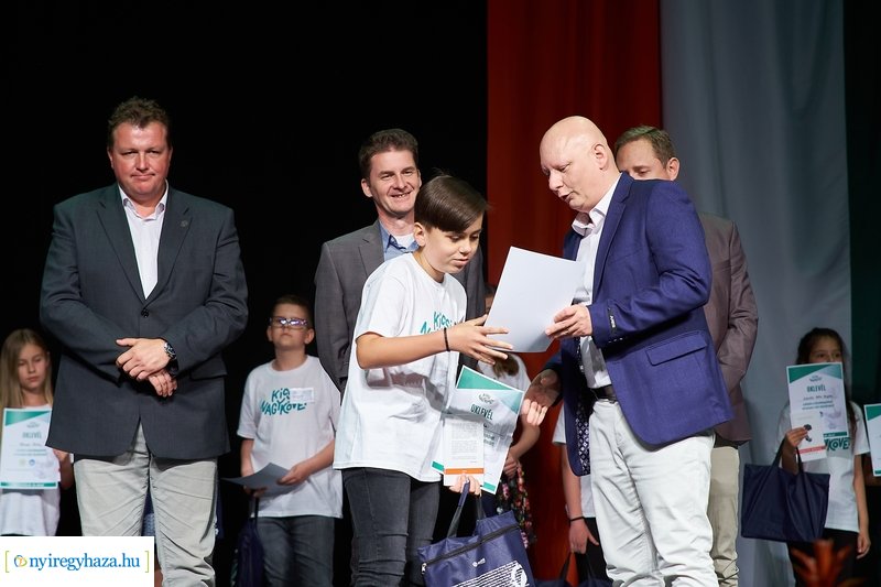 Kicsi nagykövet díjátadó 20210613