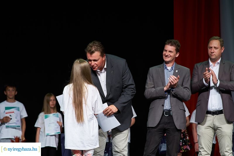 Kicsi nagykövet díjátadó 20210613