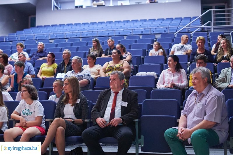 Kicsi nagykövet díjátadó 20210613