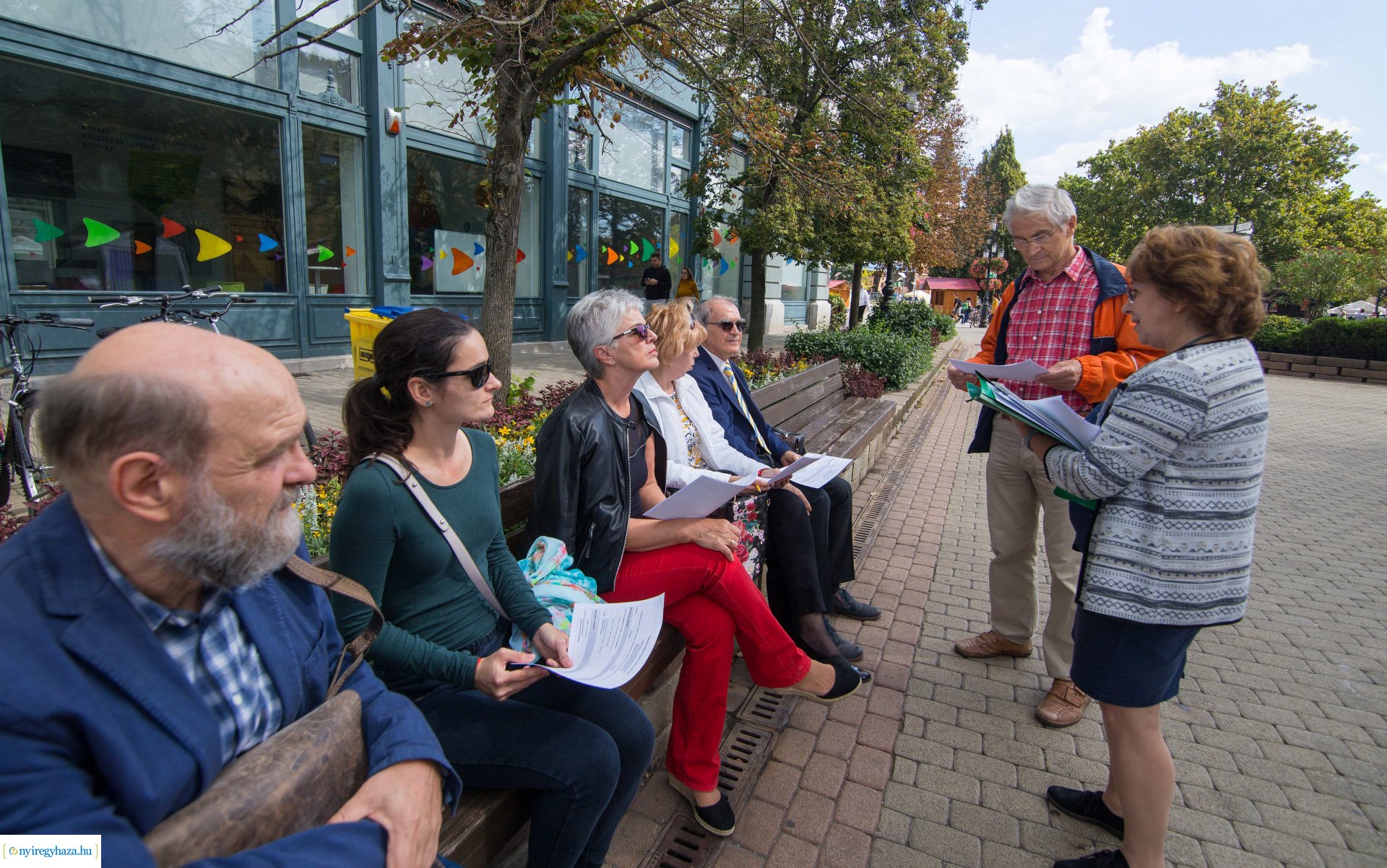 Kihelyezett bizottsági ülés