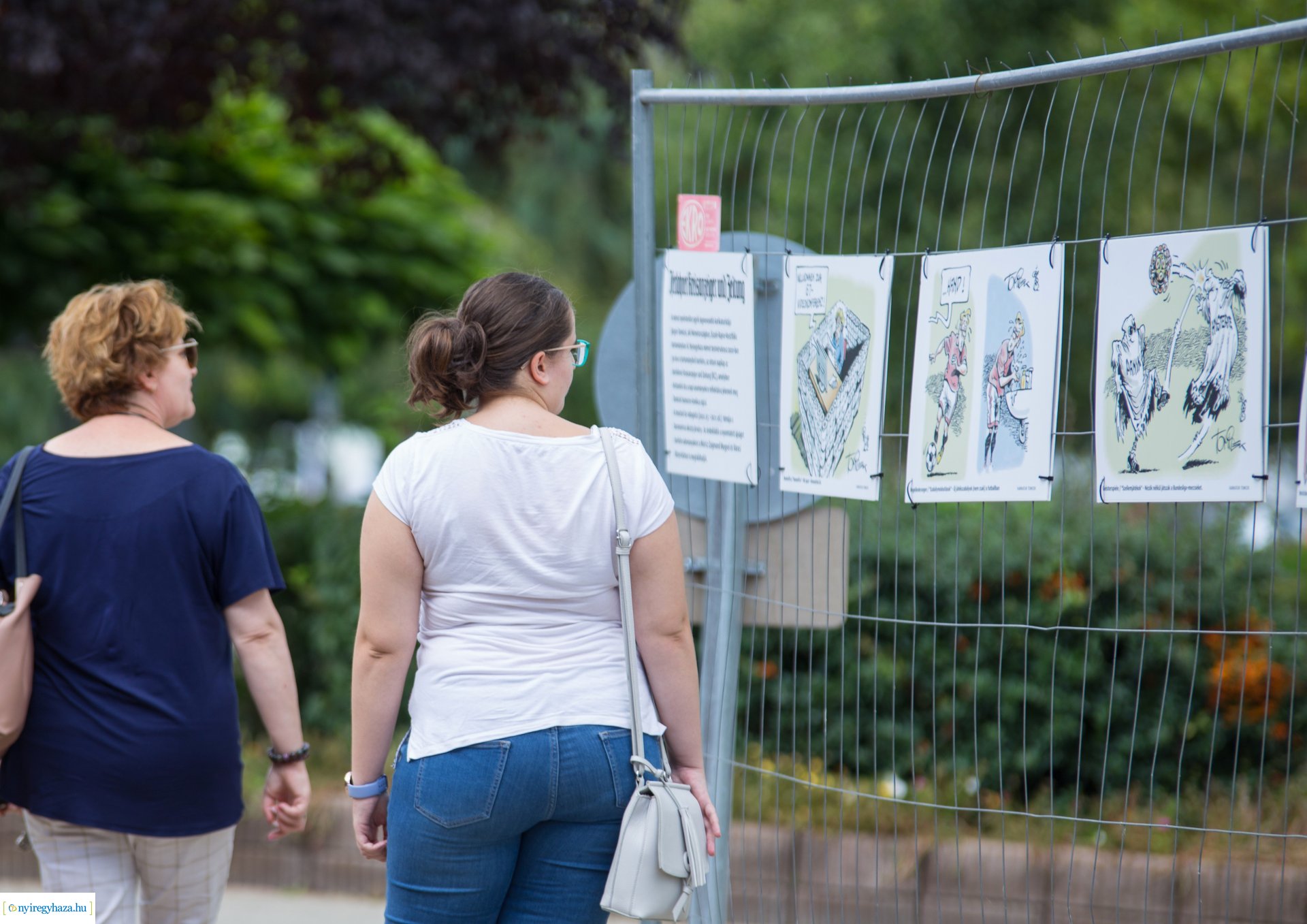 Kihelyezett bizottsági ülés