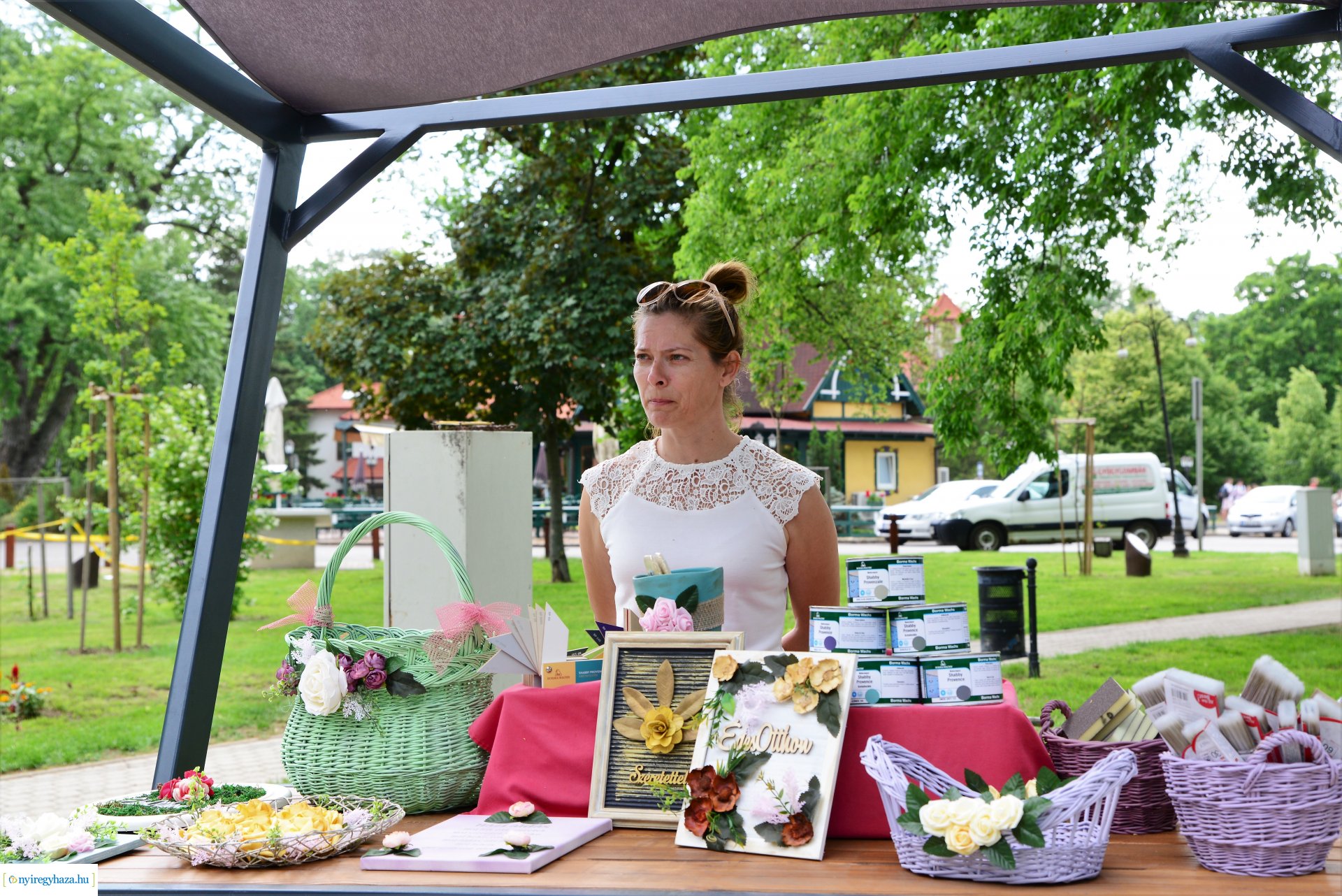 Kinyitott a Sóstói piac a Blaha Lujza sétányon