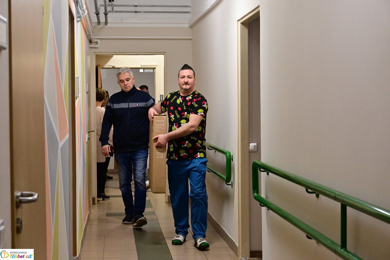 Királyi adomány az időseknek