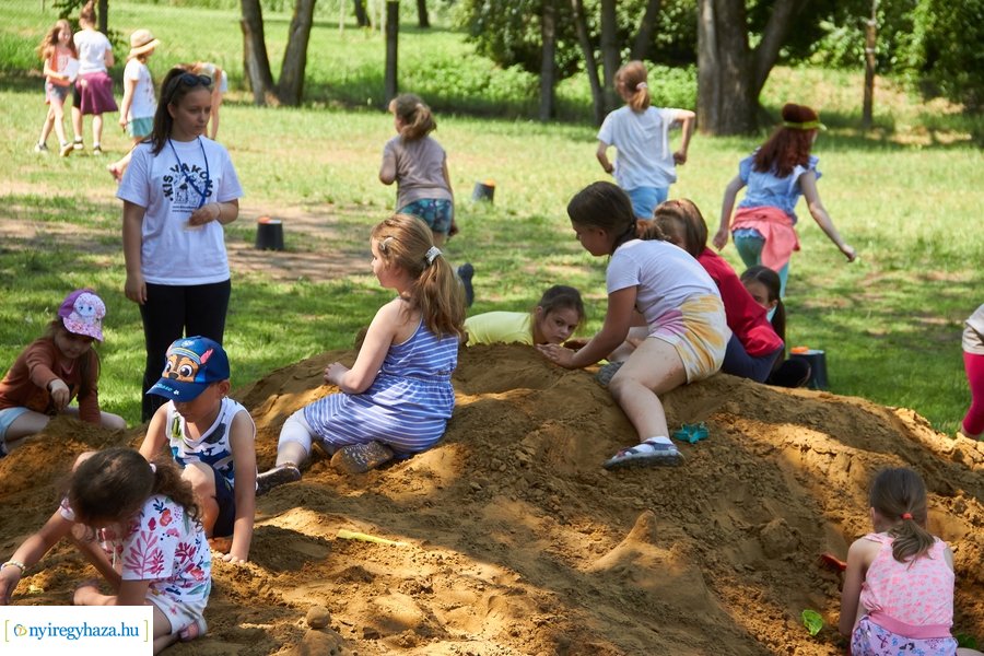 Kis vakond tábor 2023