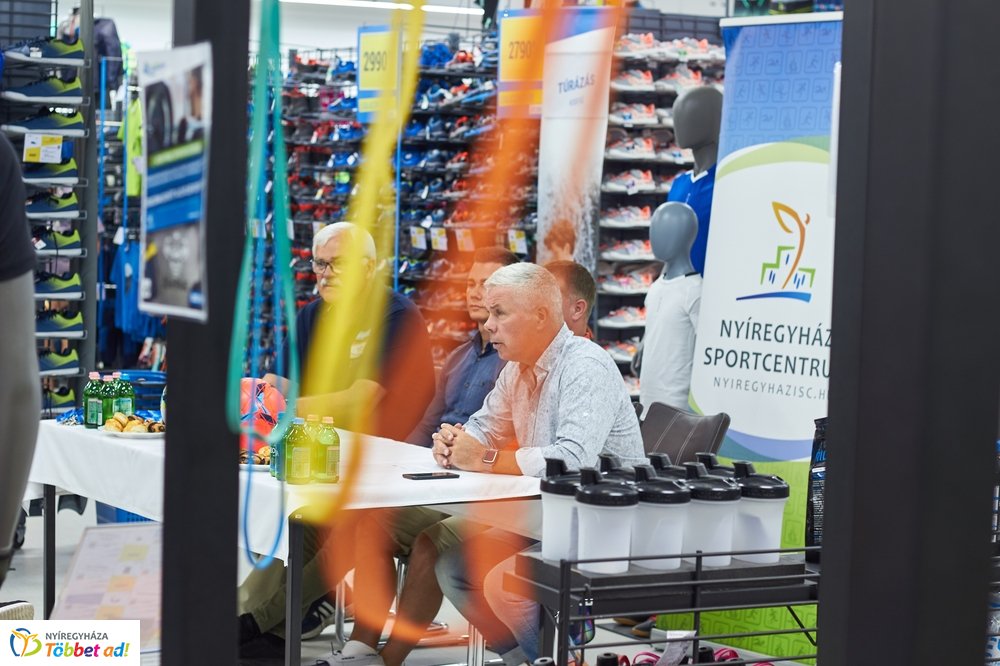 Kispályás focitorna beharangozó