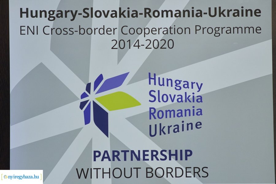 Kistérségi légi közlekedés fejlesztés - sajtótájékoztató