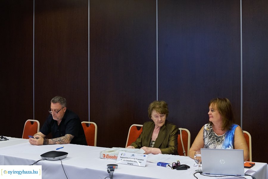 Kistérségi légi közlekedés fejlesztés - sajtótájékoztató