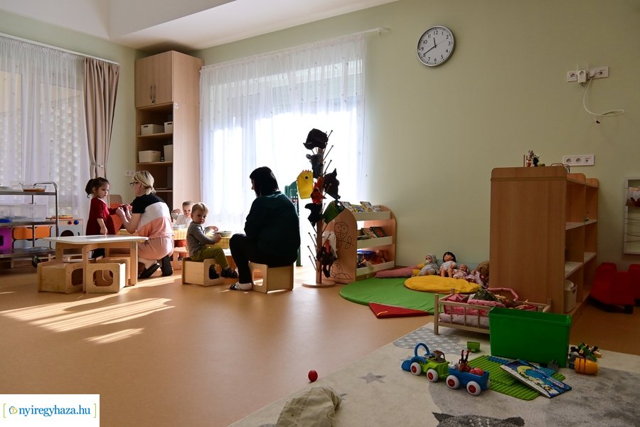 Kisvakond bölcsőde átadó 2024