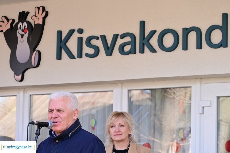 Kisvakond bölcsőde átadó 2024