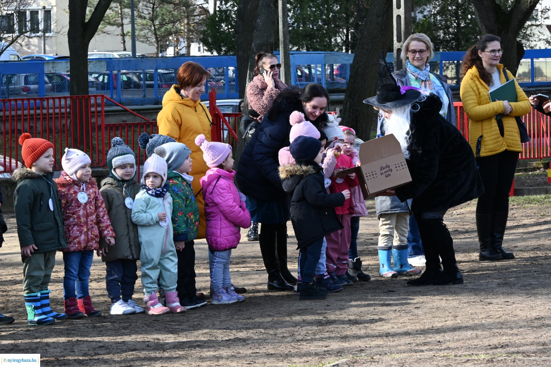 Kiszebáb égetés a Kazinczy Ferenc Tagintézményben