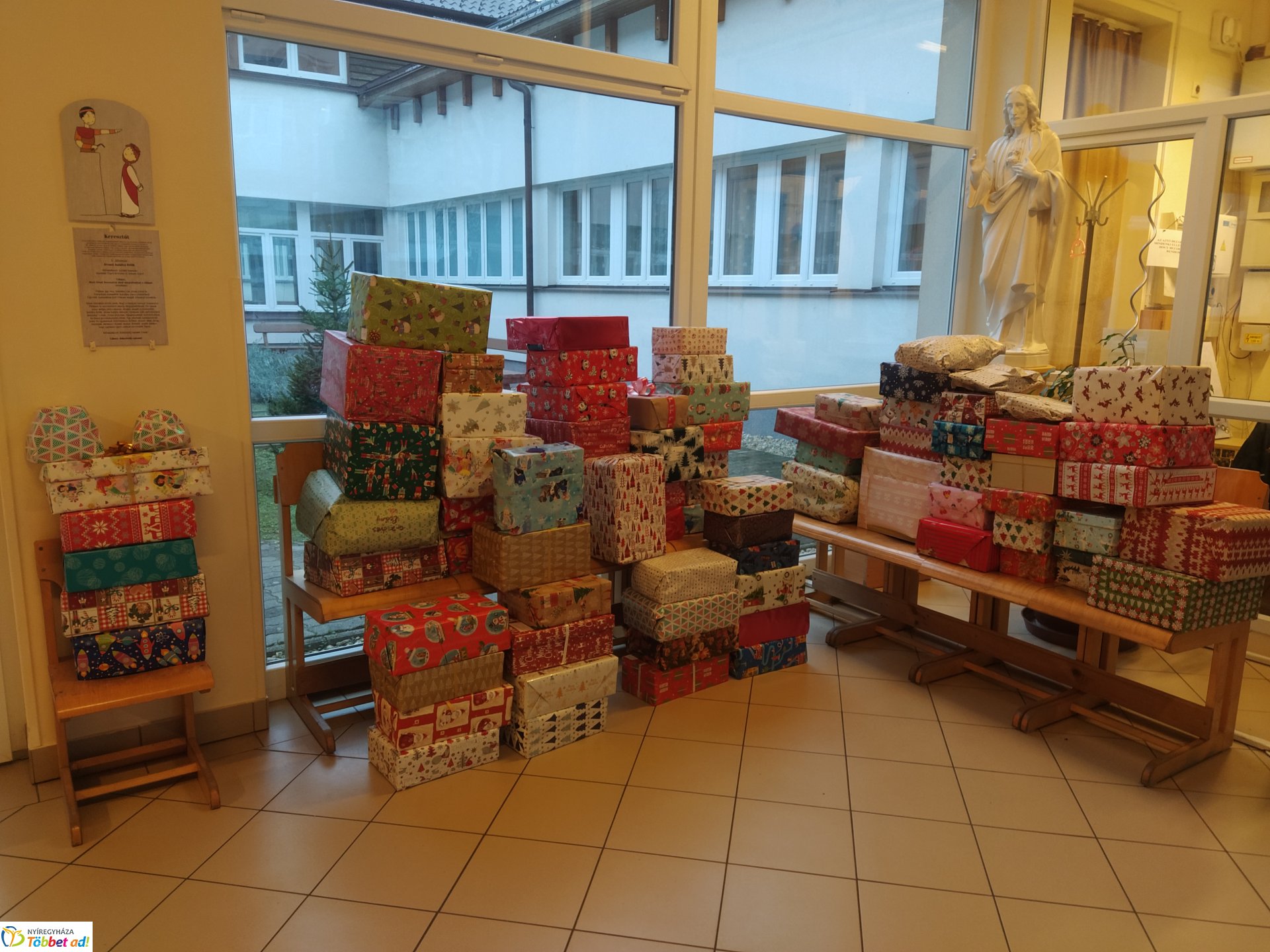  Kitárták a szívüket és jótékonysági gyűjtést szerveztek a Szent Imrében