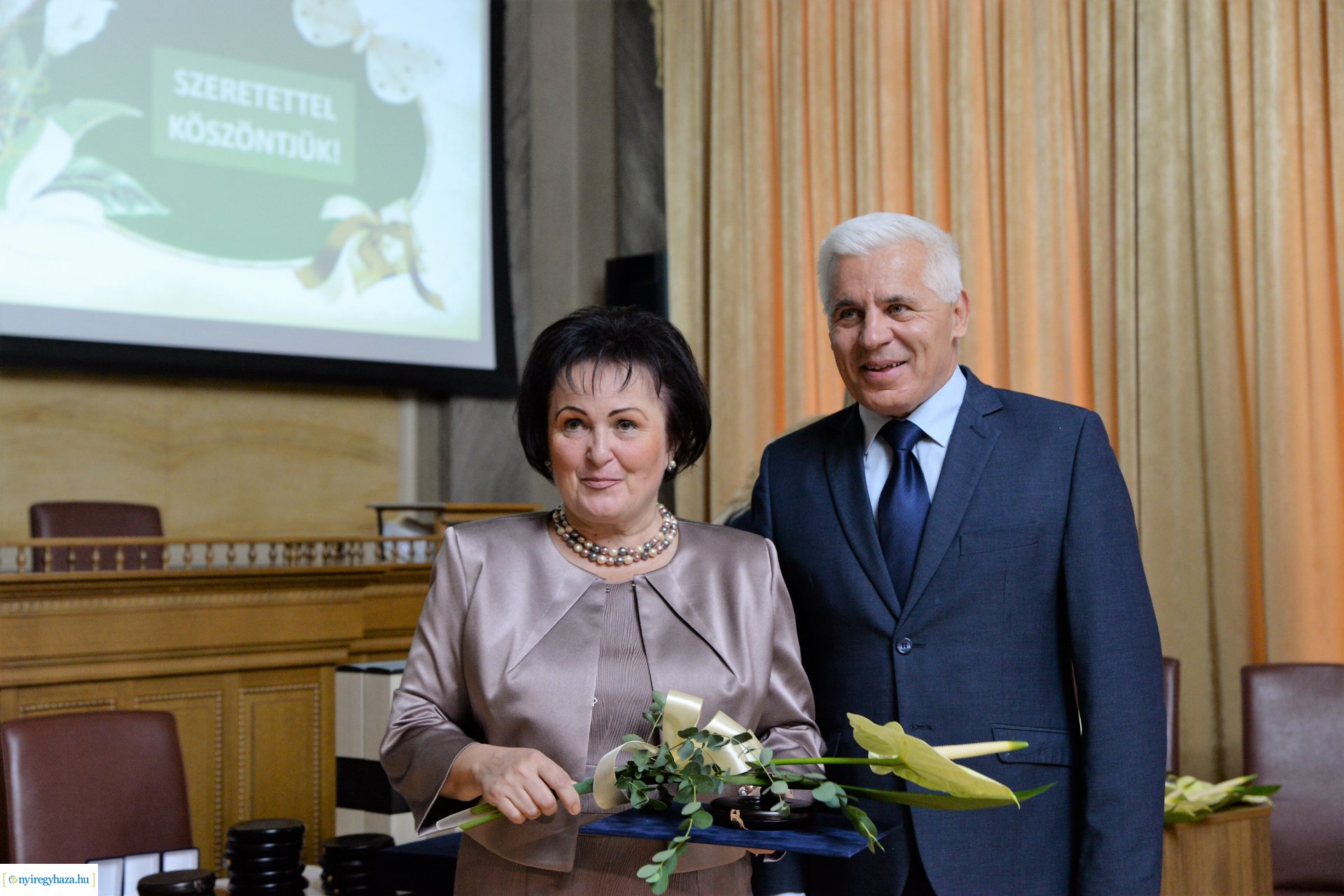 Kitüntetések átadása a  Városházán