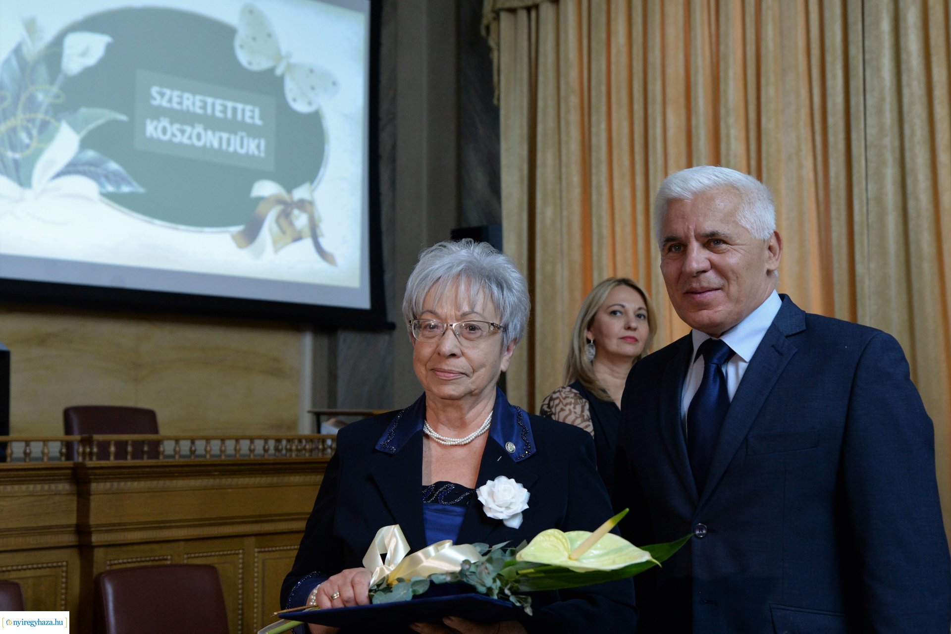 Kitüntetések átadása a  Városházán