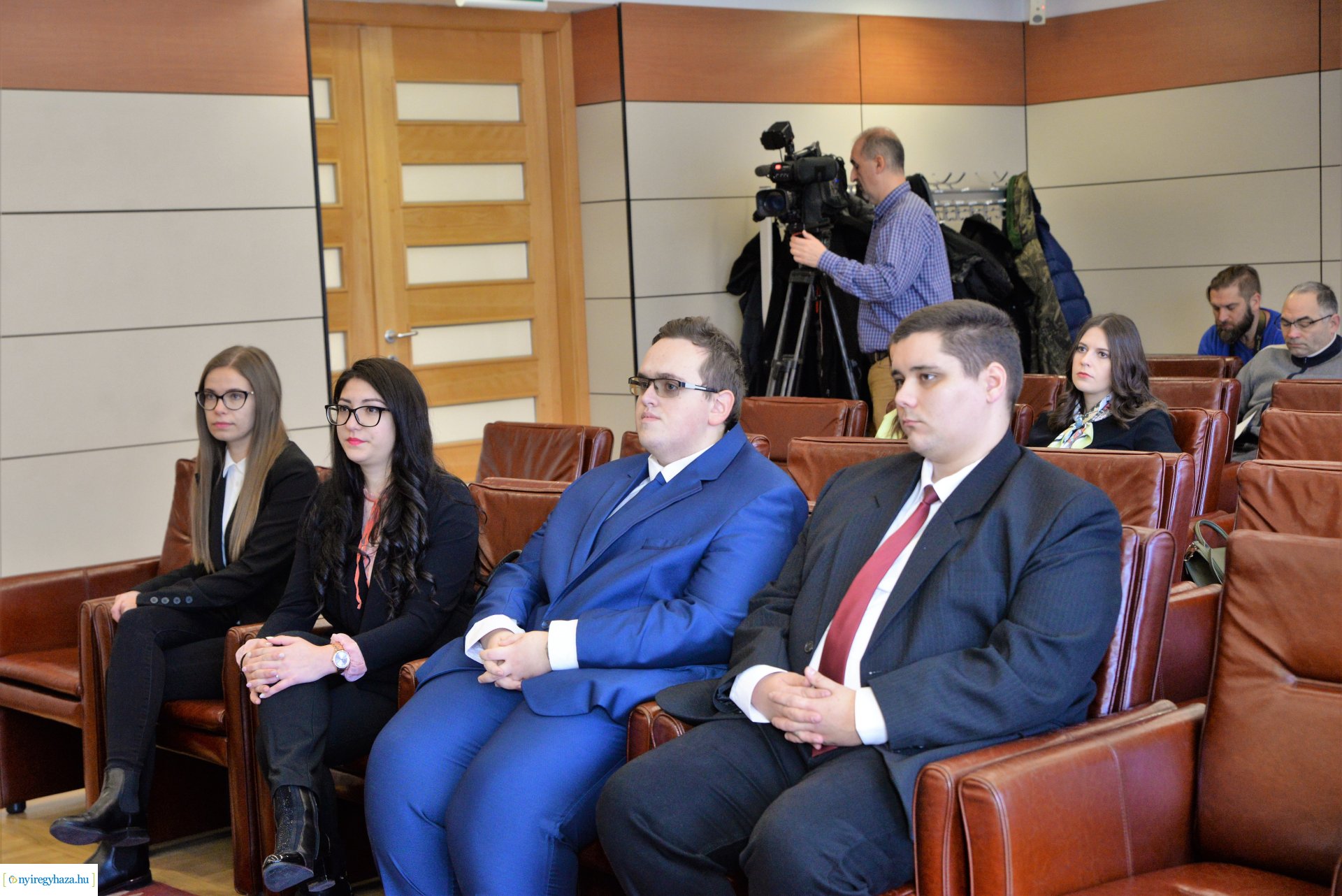 Kiválósági Ösztöndíjprogram okleveleinek átadása a Nyíregyházi Egyetemen