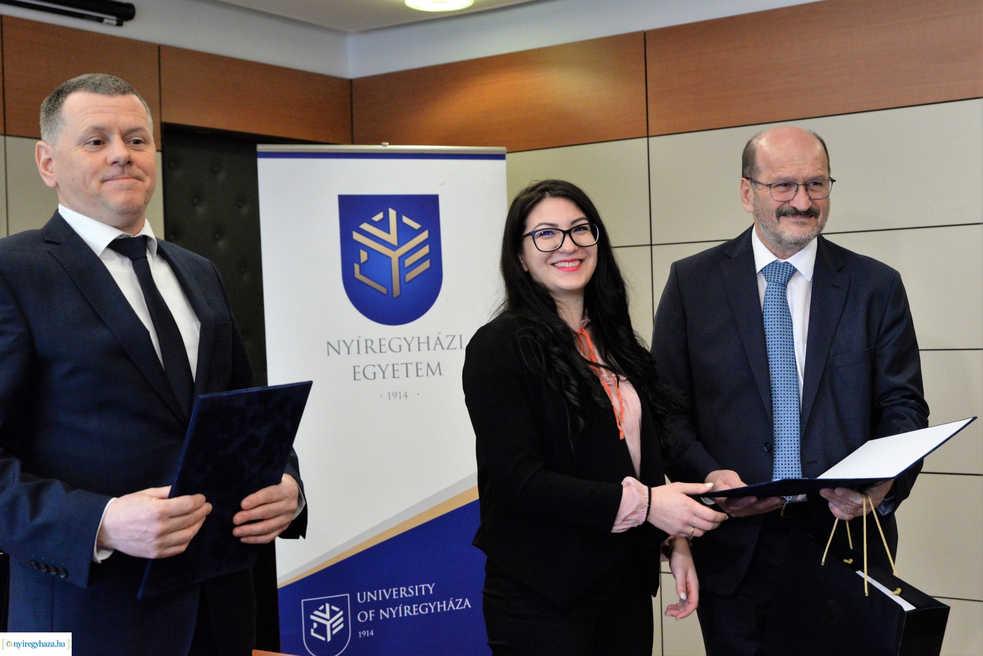 Kiválósági Ösztöndíjprogram okleveleinek átadása a Nyíregyházi Egyetemen