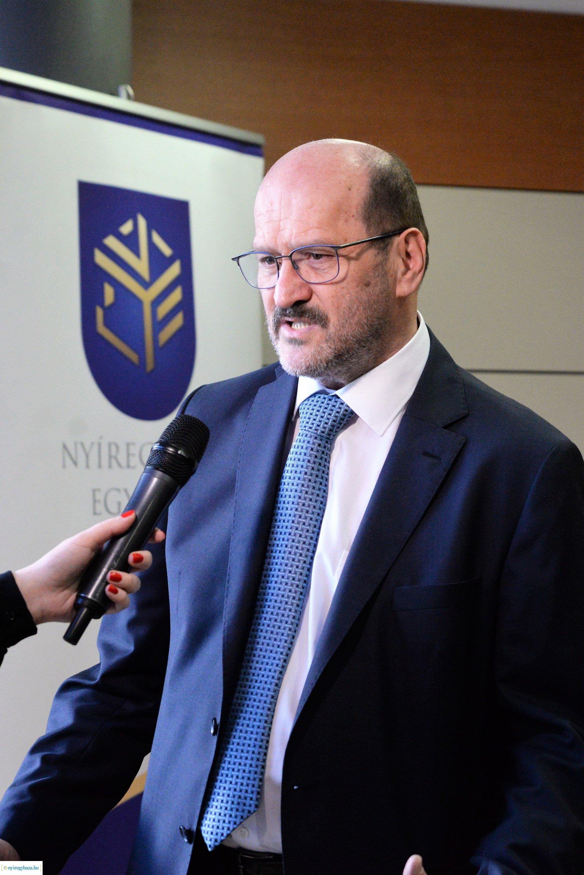 Kiválósági Ösztöndíjprogram okleveleinek átadása a Nyíregyházi Egyetemen