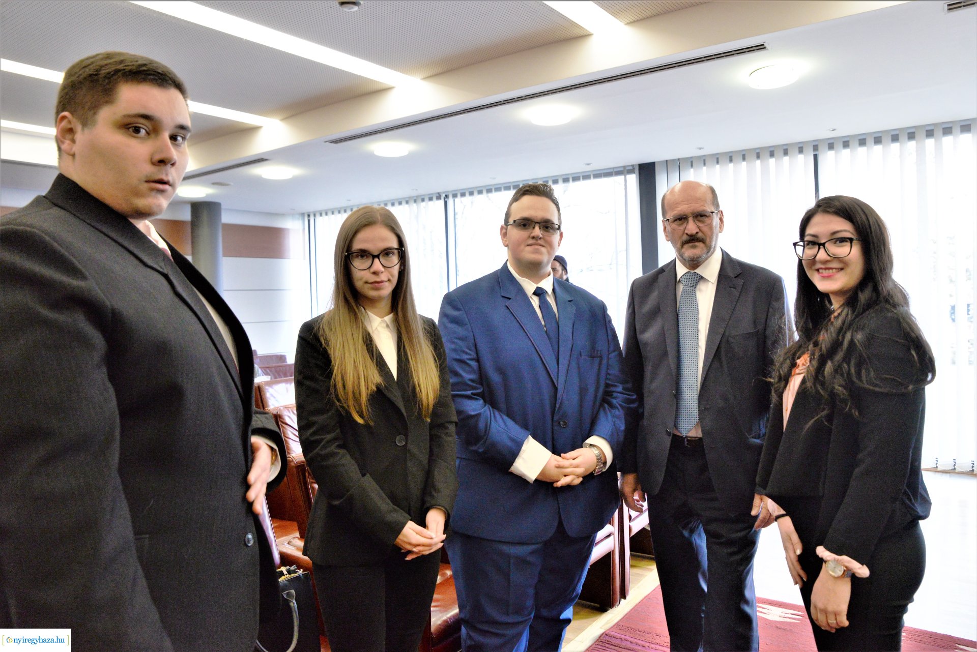 Kiválósági Ösztöndíjprogram okleveleinek átadása a Nyíregyházi Egyetemen