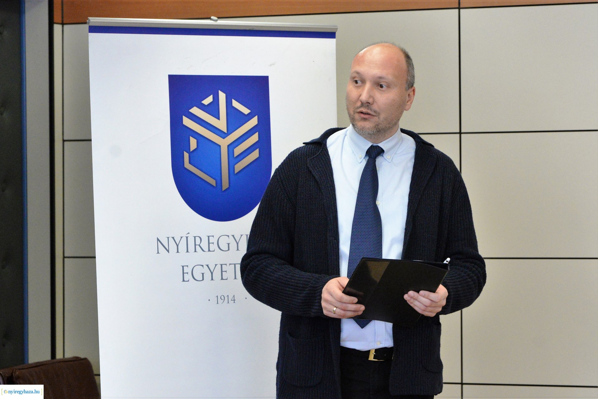 Kiválósági Ösztöndíjprogram okleveleinek átadása a Nyíregyházi Egyetemen