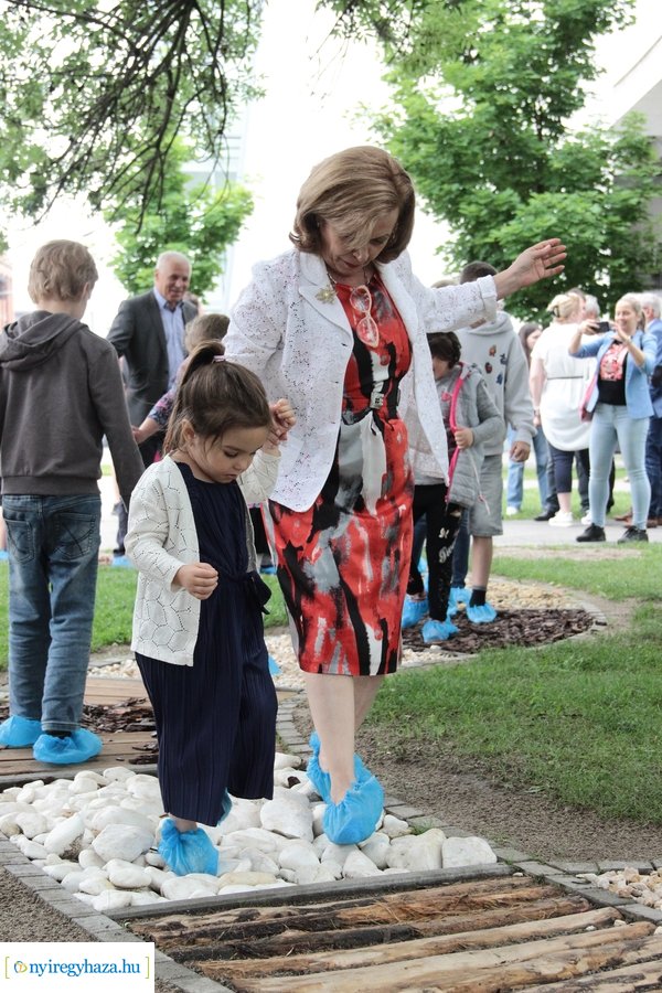 Kneipp sétány átadó