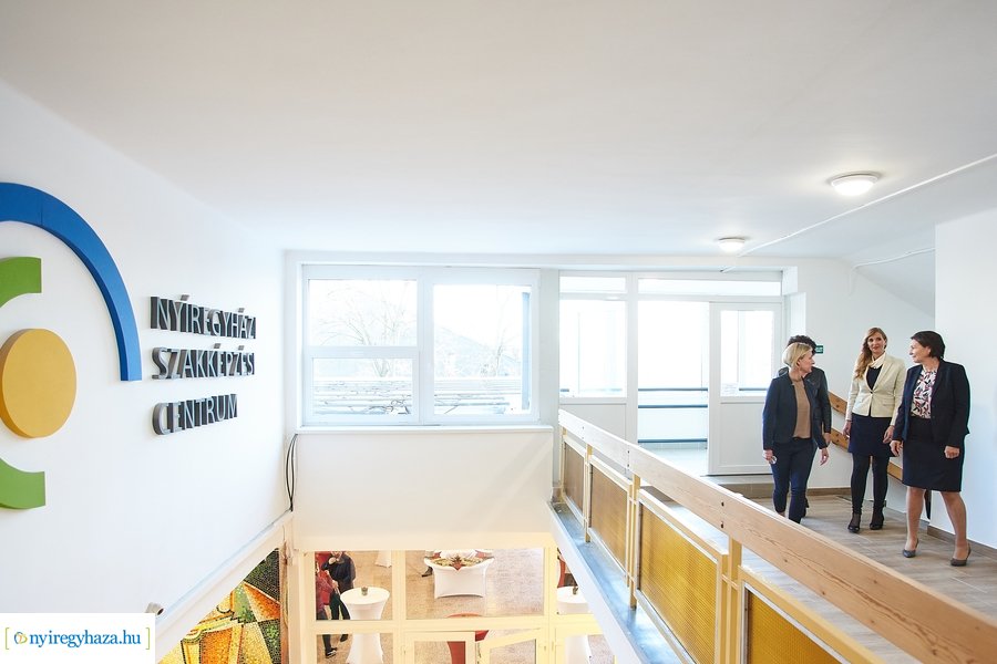 Kollégium átadó a szakképzési centrumban